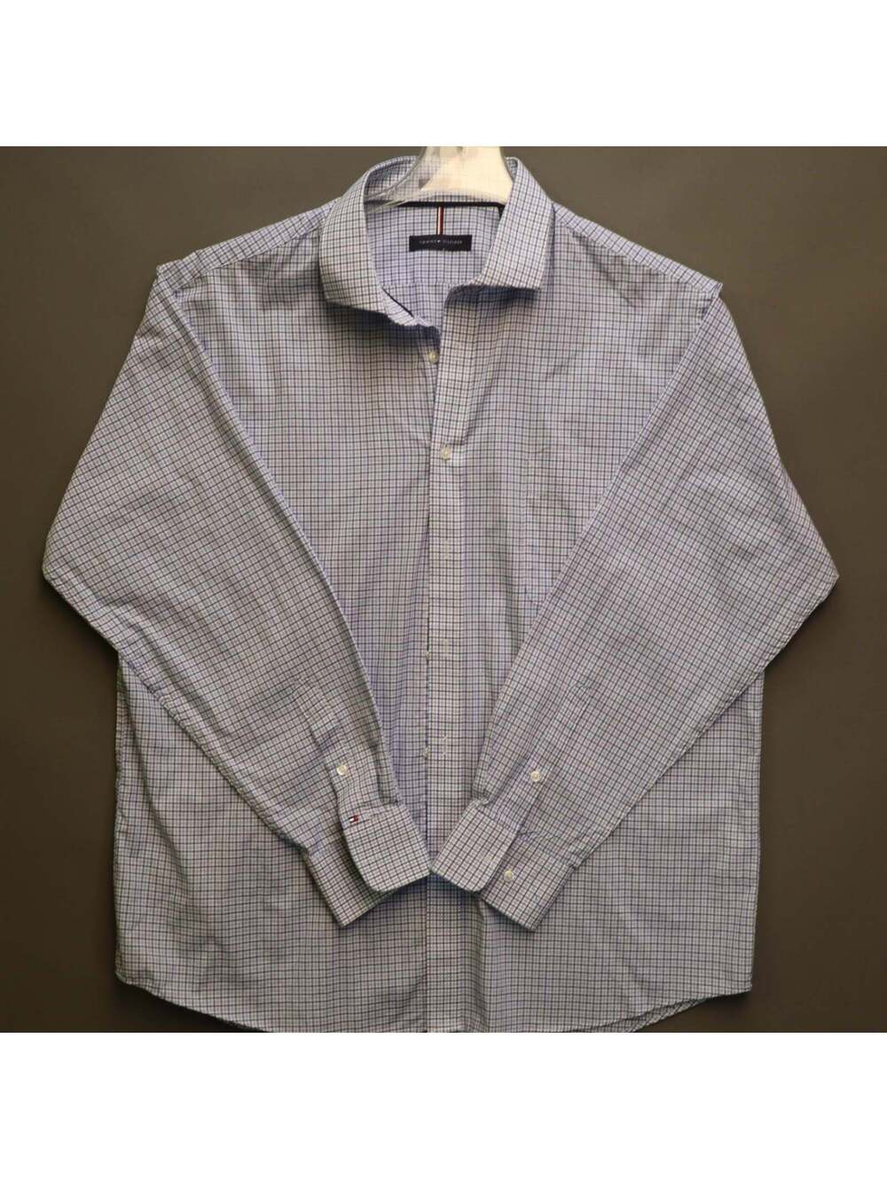Tommy Hilfiger Dress Shirt Mens XL 17-17.5 34/35 Blue Plaid Wrinkle Free Stretch